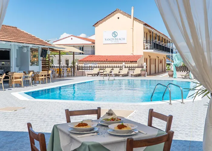 Sandy Beach Complex - Poolside Studios & Seaside Apartments