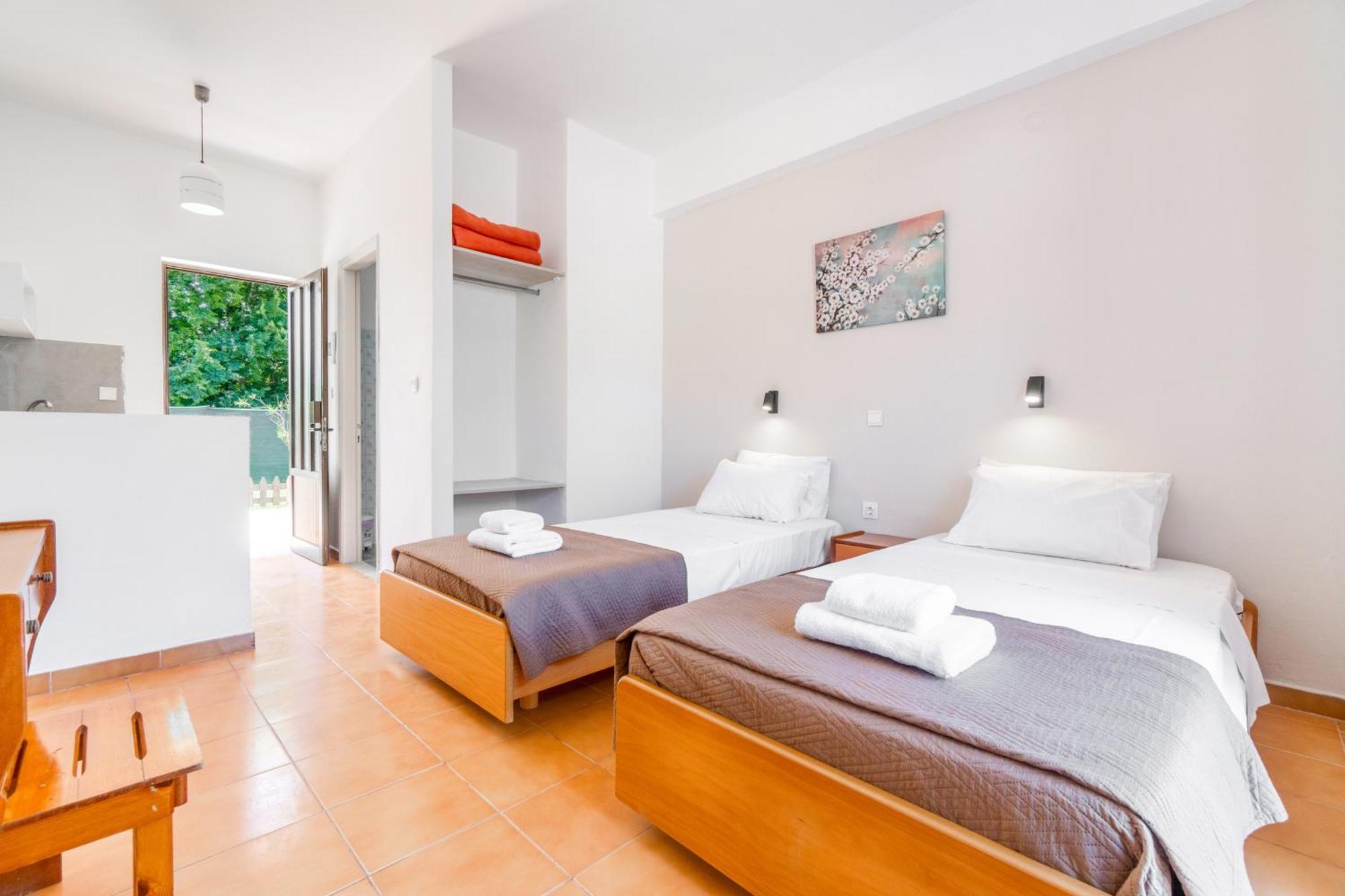 Sandy Beach Complex - Poolside Studios & Seaside Apartments Aparthotel Kavos