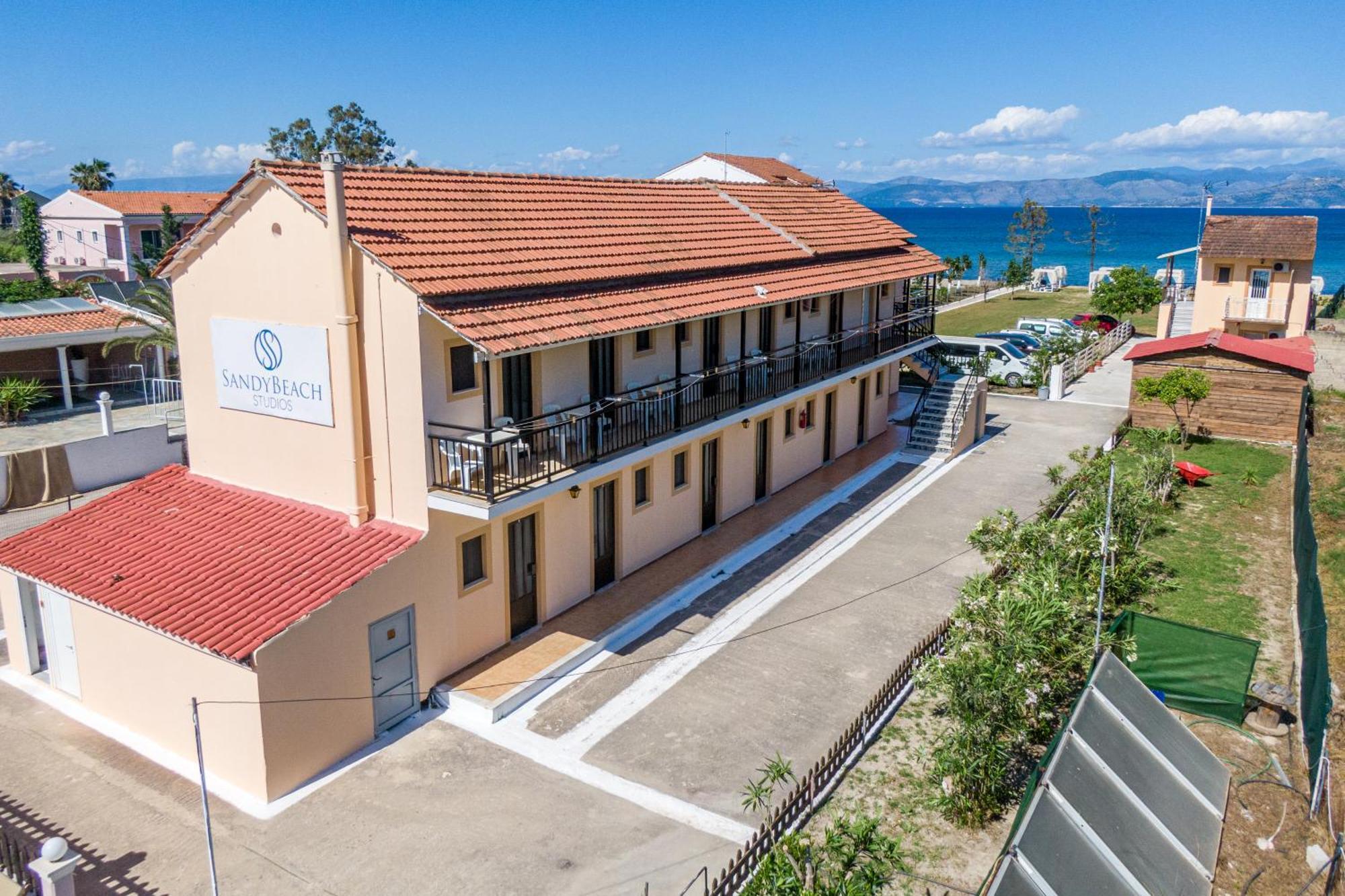 Sandy Beach Complex - Poolside Studios & Seaside Apartments Aparthotel