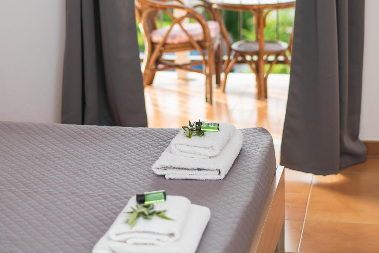 Sandy Complex By Konnect - Poolside & Seaside Aparthotel