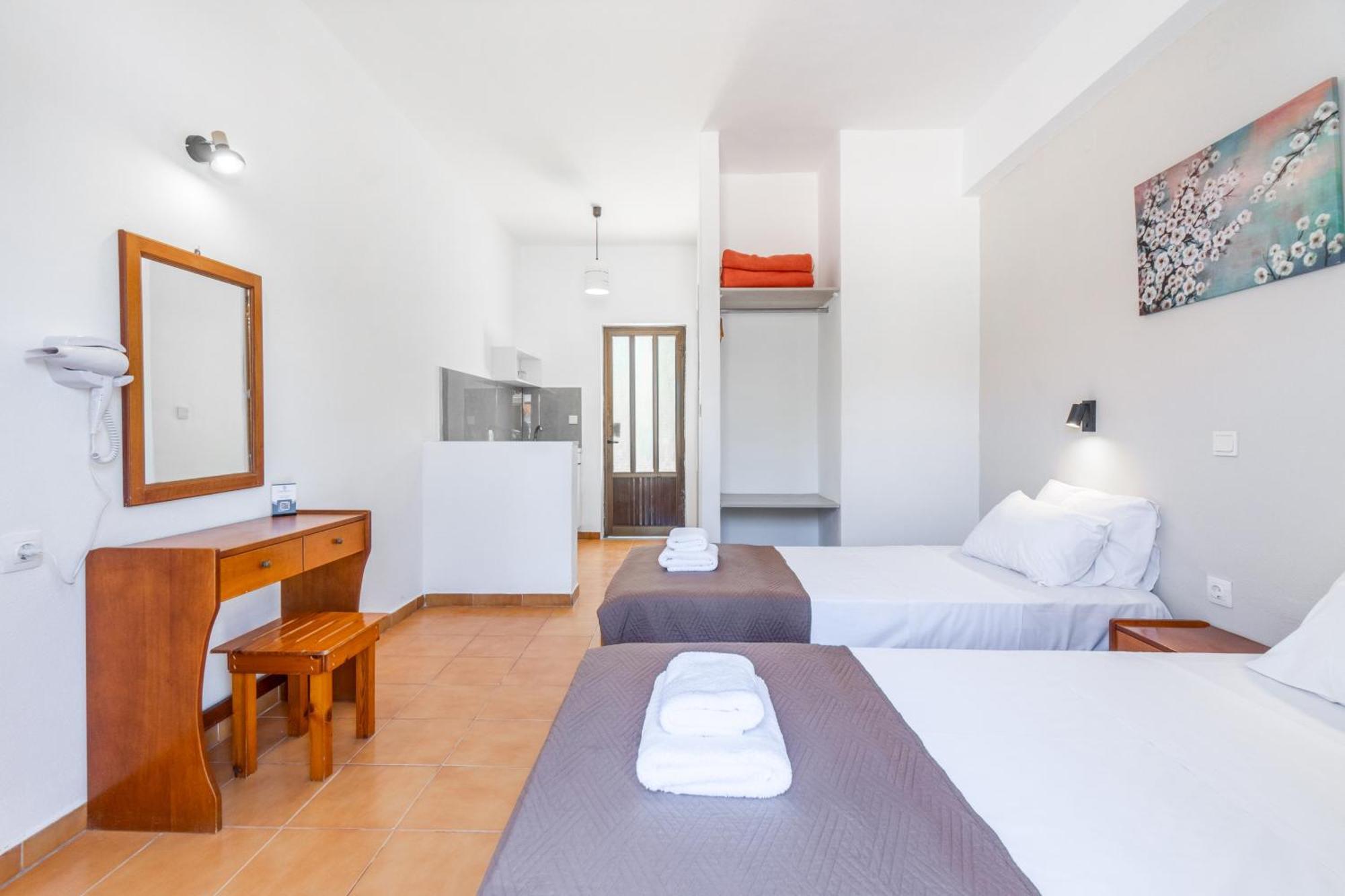 Sandy Complex By Konnect - Poolside & Seaside Aparthotel